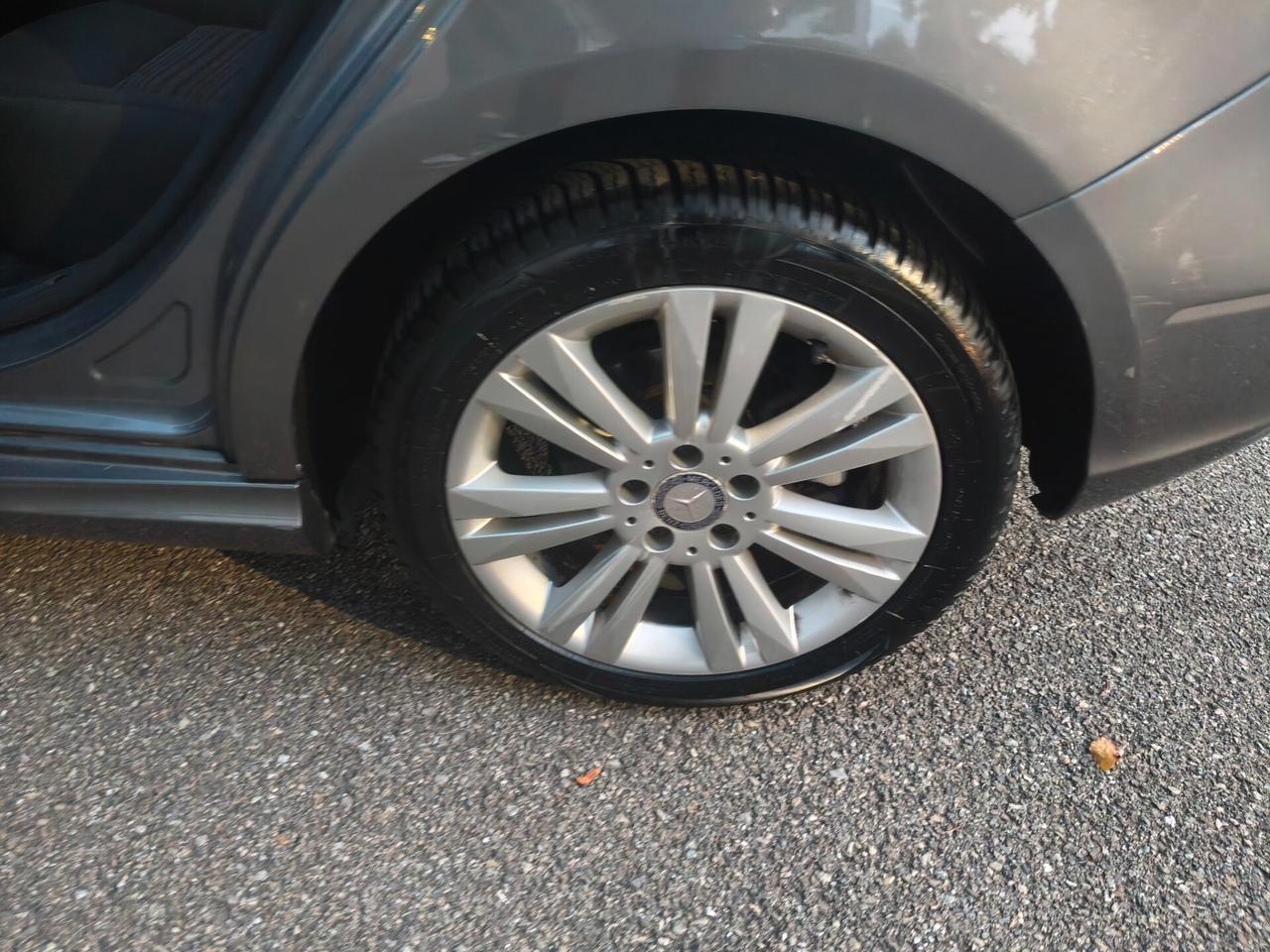 Mercedes B 180 CDI 14 SOLO 132.000 KM