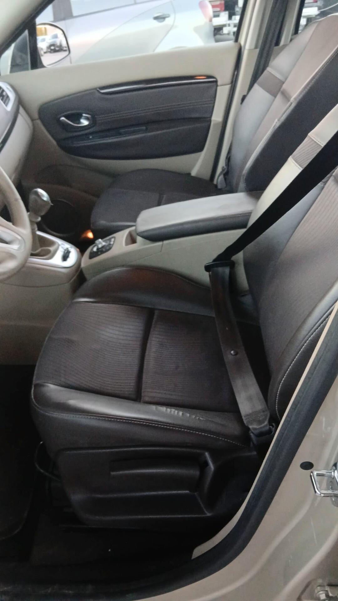 Renault Scenic Scénic X-Mod 1.5 dCi 110CV Luxe