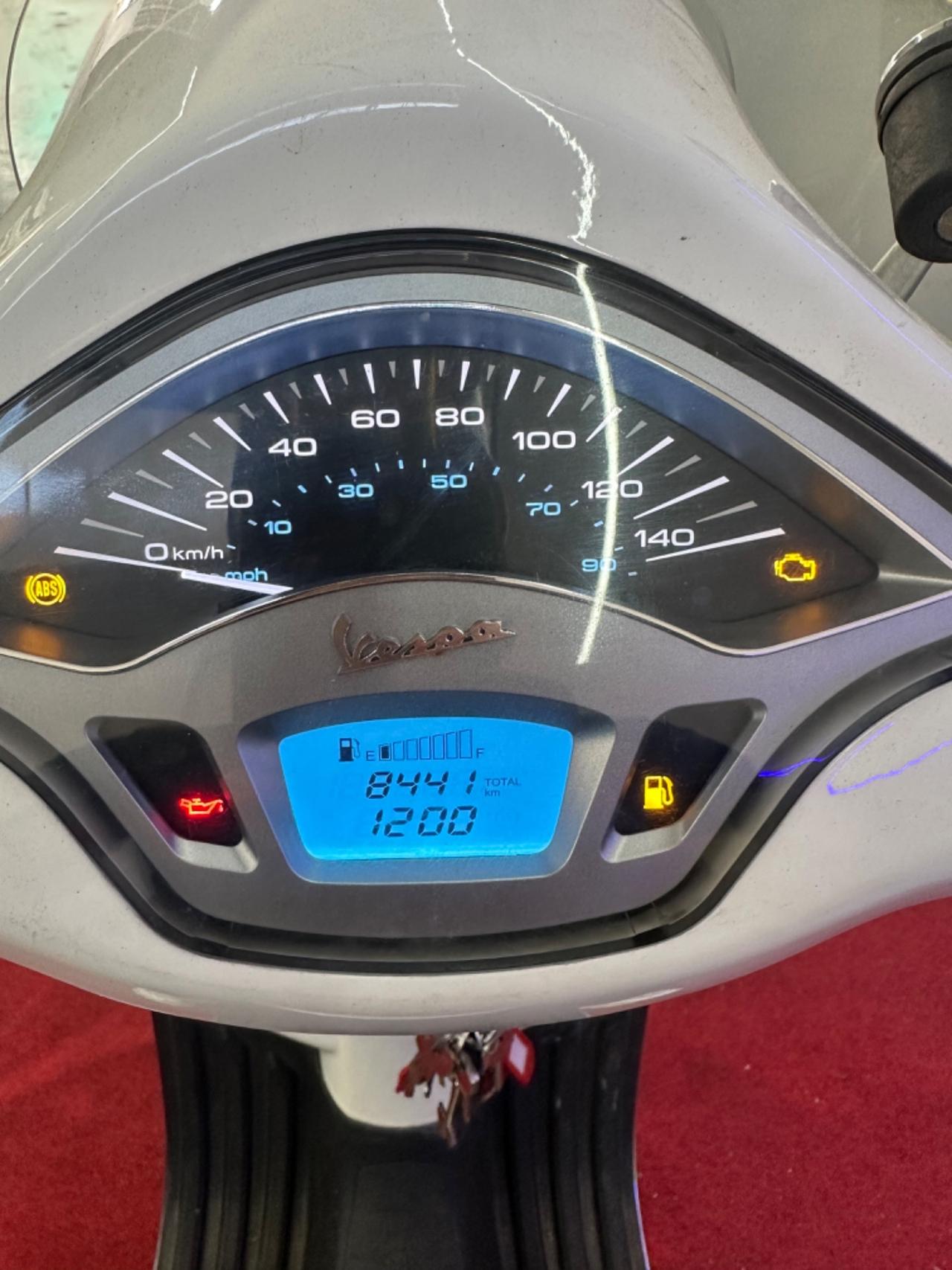 Piaggio Vespa 150 Primavera