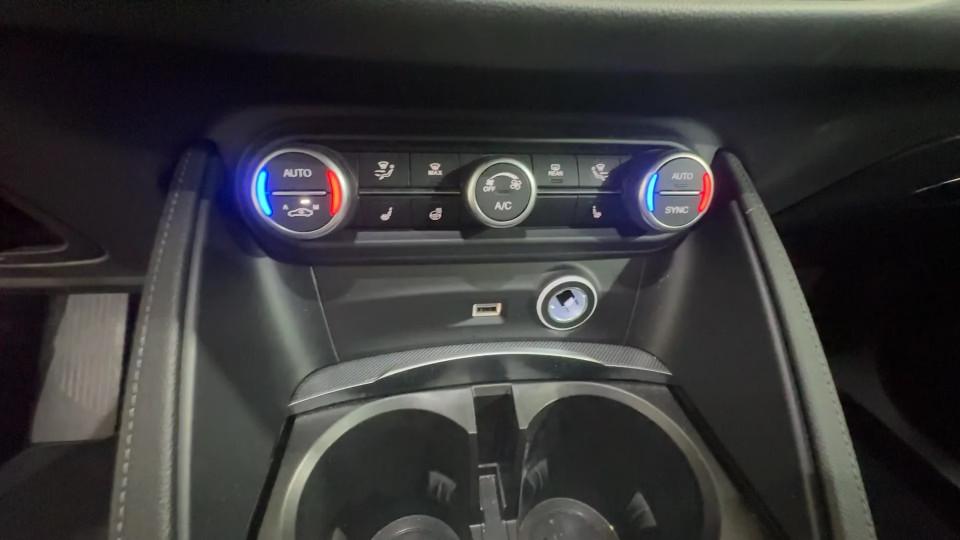Alfa Romeo Stelvio 2.2 t Veloce Q4 210cv auto