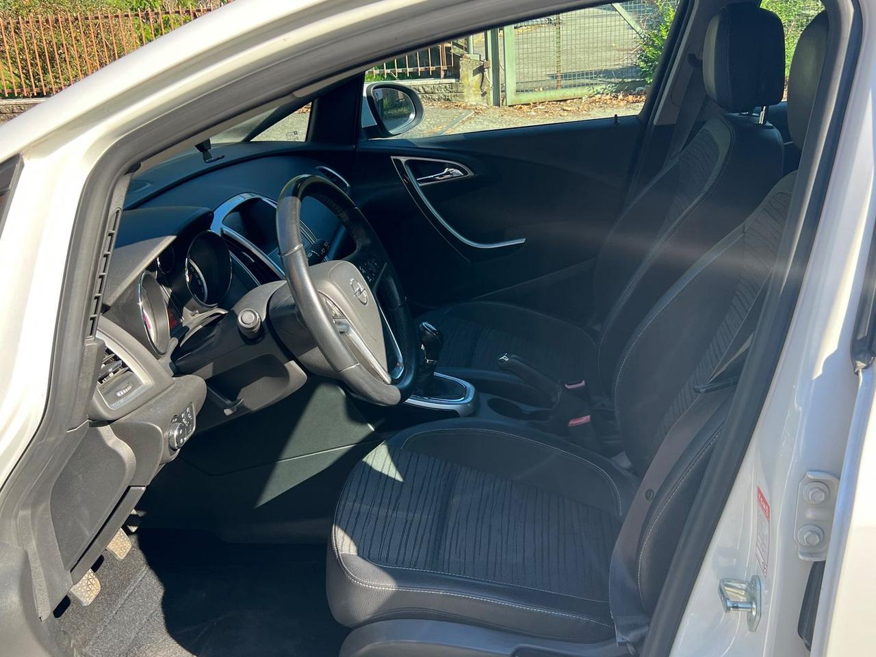 Opel Astra Cosmo 1.7 CDTI #6713