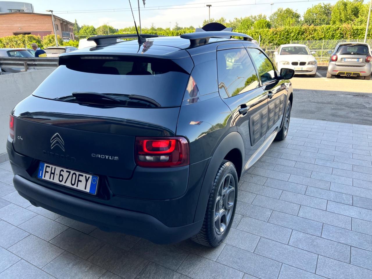 Citroen C4 Cactus BlueHDi 100 Shine