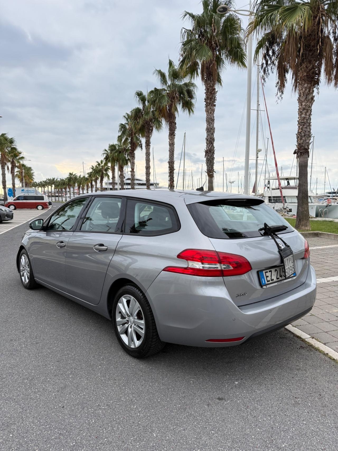 Peugeot 308 BlueHDi 100 S&S SW Business