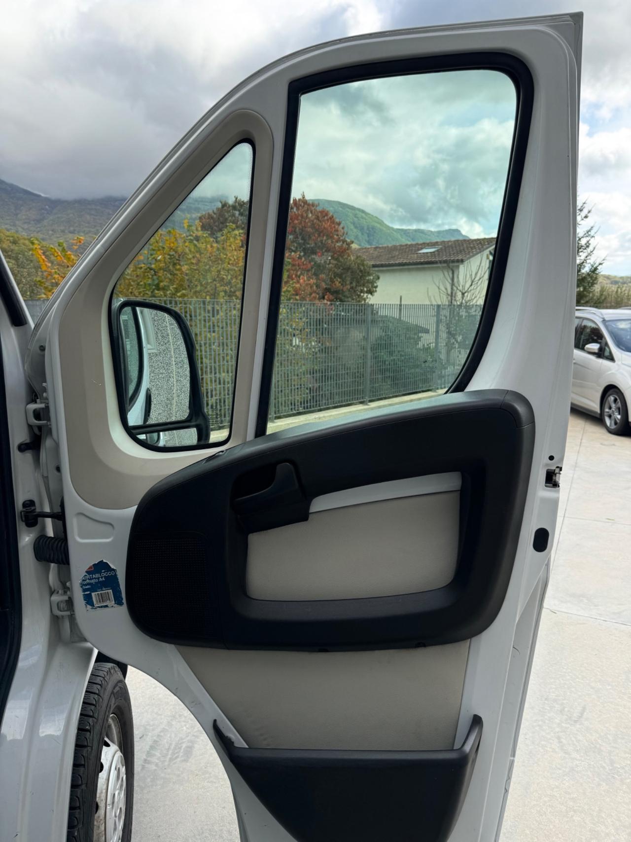 Fiat Ducato 33 MH2 2.3 MJT 120CV