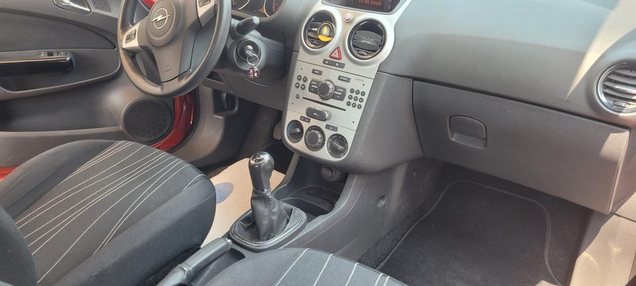 Opel Corsa 1.2 gpl neopatentata, unico prop.