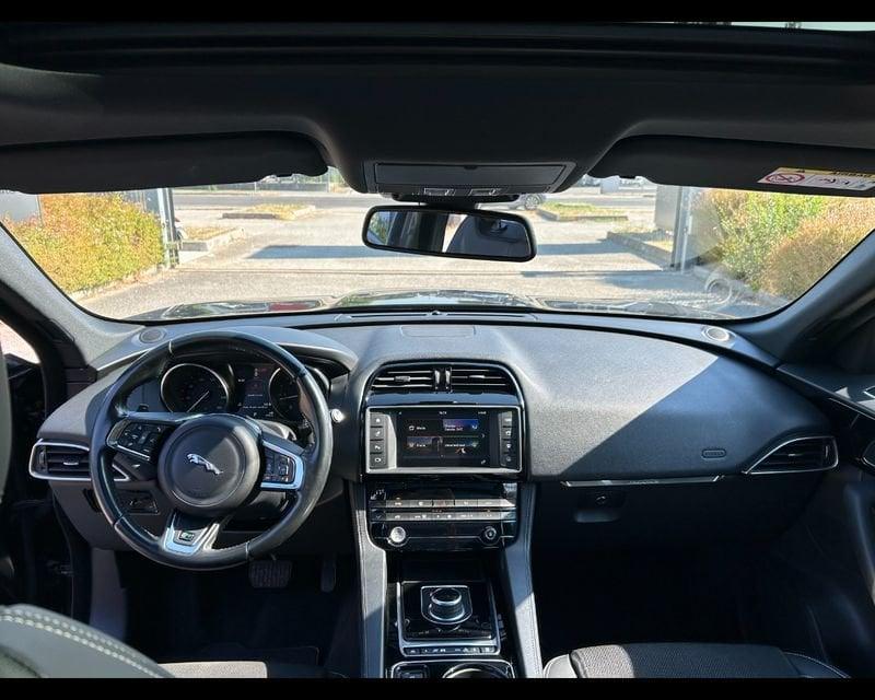 Jaguar F-Pace 2.0d 180 CV AWD aut. R-Sport MOTORE NUOVO