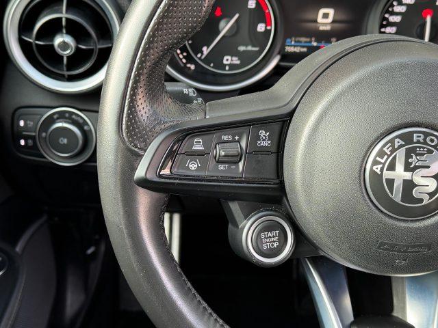 ALFA ROMEO Giulia 2.2 160 CV AT8 Executive Ambient Lighting/adaptive