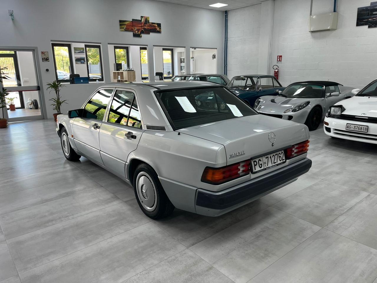 Mercedes-Benz 190 1.8 E 109cv