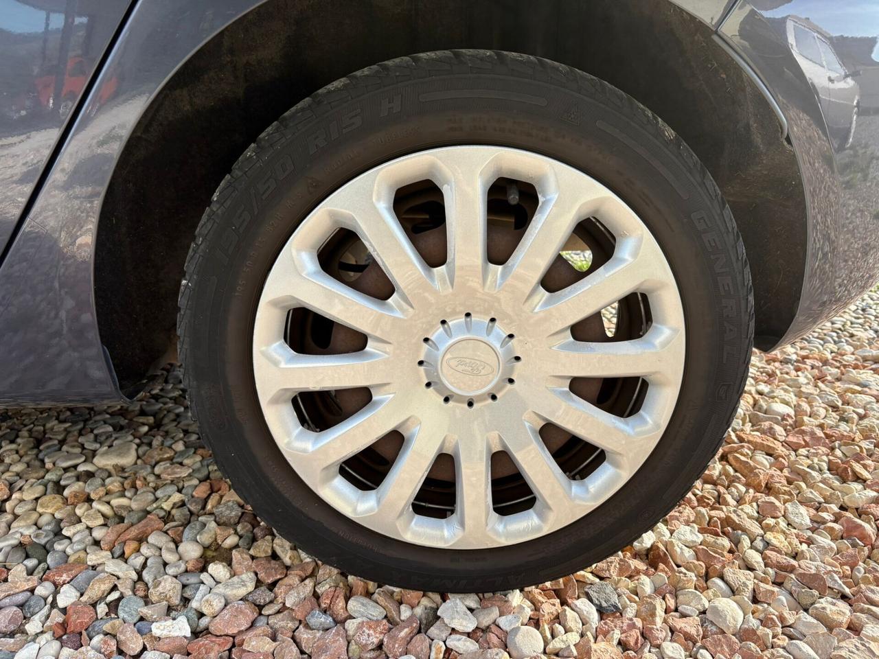 Ford Fiesta TITANIUM 1.2 5P. UNICO PROPRIETARIO
