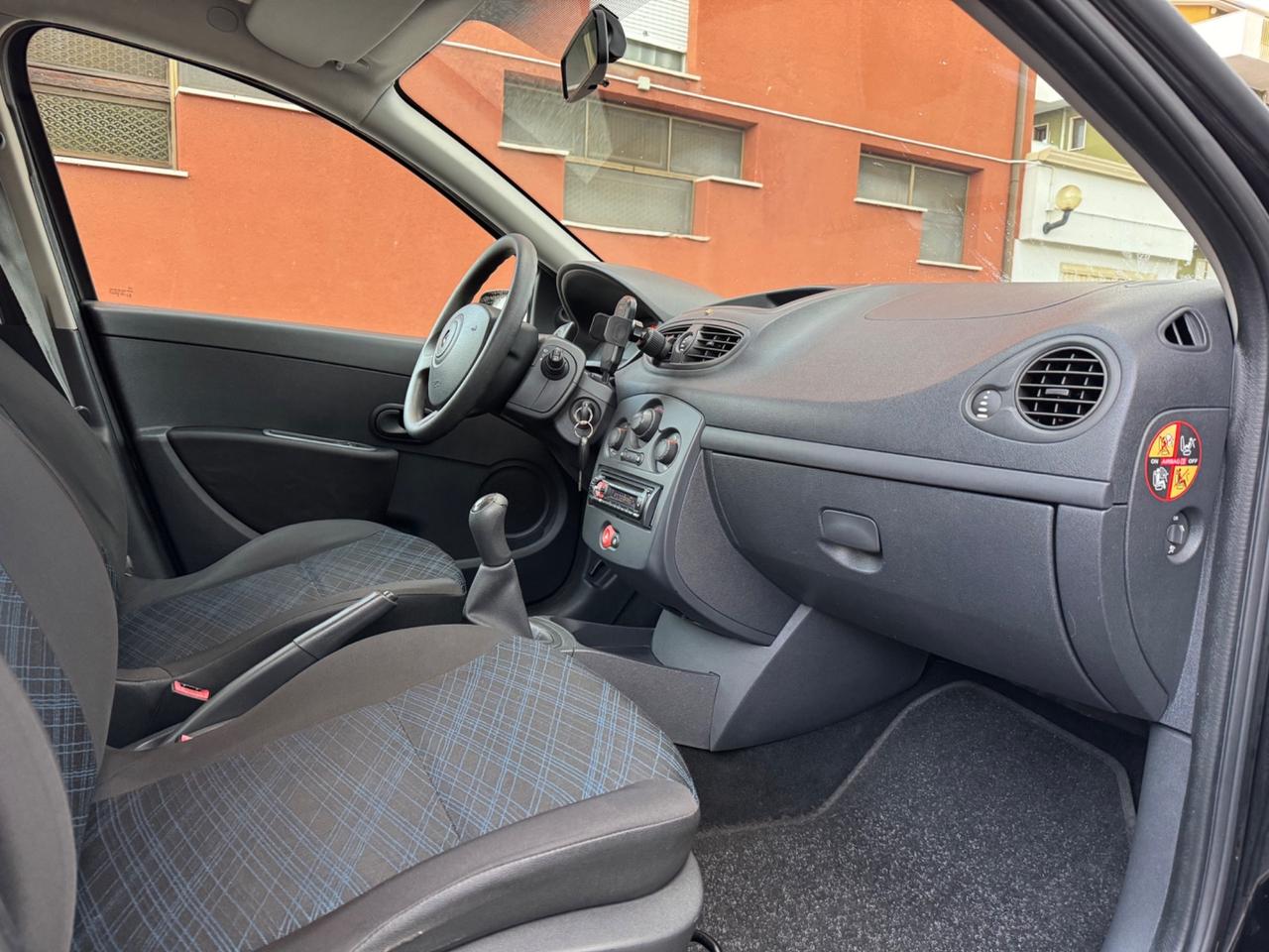 Renault Clio con soli 53.000km