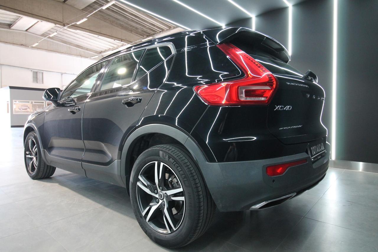 VOLVO XC40 D3 GEARTRONIC R-DESIGN 2.0 150 CV