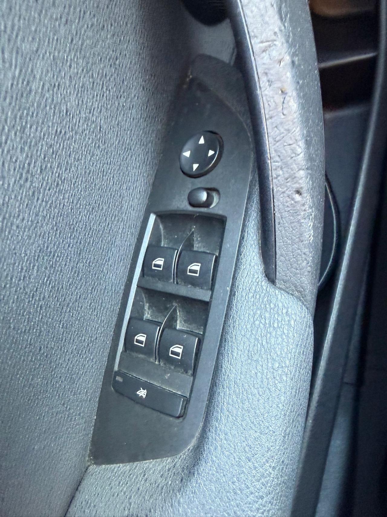 Bmw X1 18d X Line -Pelle Nera-Navi-ok Permuta