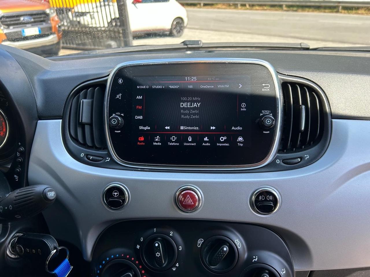 Fiat 500 1.0 Hybrid Connect