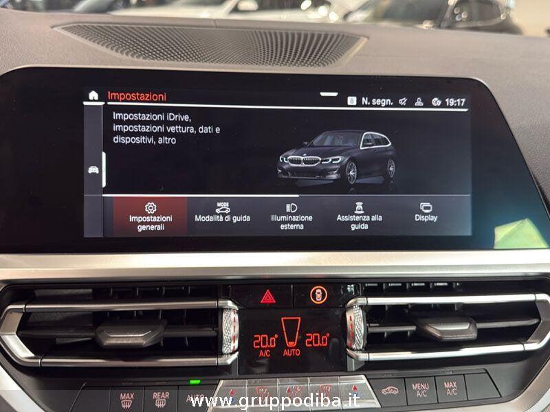 BMW Serie 3 G21 2019 Touring Diese 320d Touring mhev 48V Luxury auto