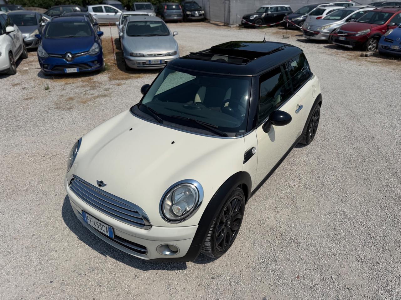 Mini 1.6 16V Cooper D Chili Automatica