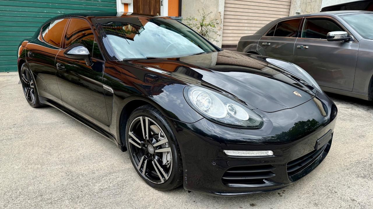 Porsche Panamera 3.0 Diesel 250cv