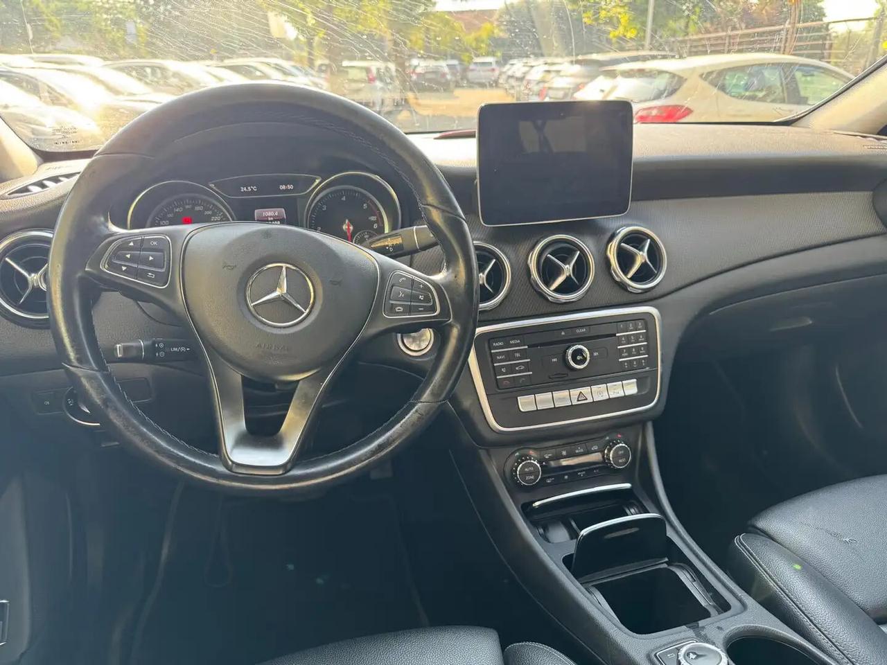 Mercedes-benz GLA 200 d Automatic 4Matic Business