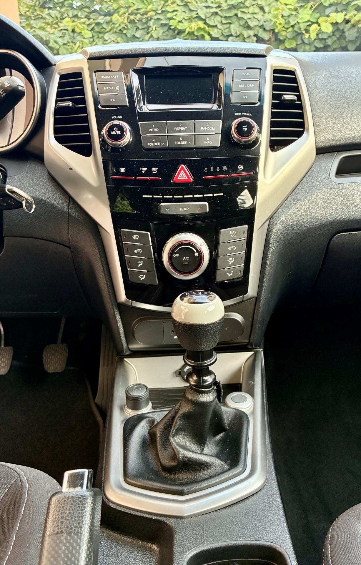 Ssangyong Tivoli 1.6d 2WD Go