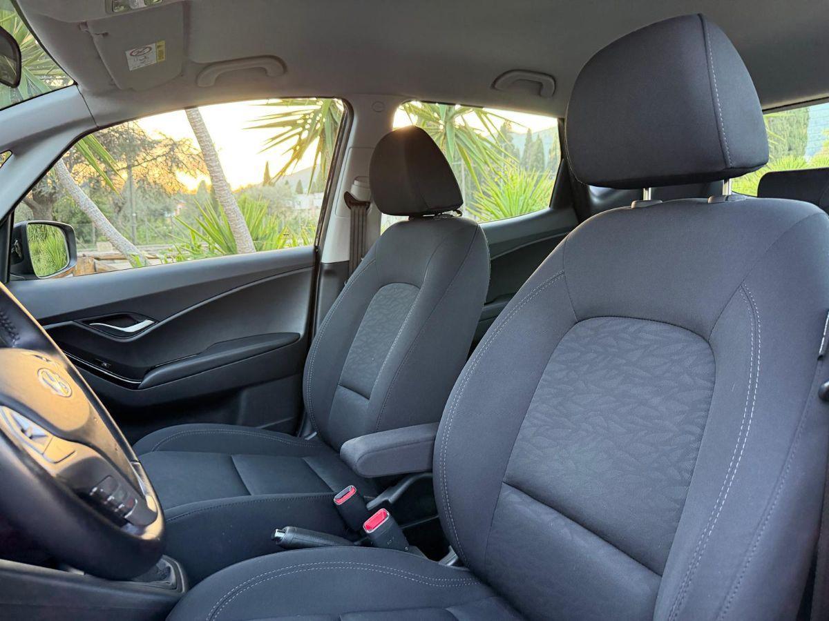 HYUNDAI - iX20 - 1.4 CRDI 90 CV Comfort