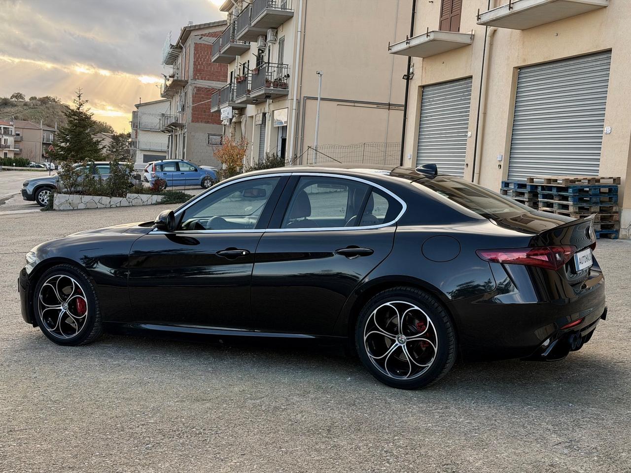 Alfa Romeo Giulia 2.2 JTDM 180 CV Super