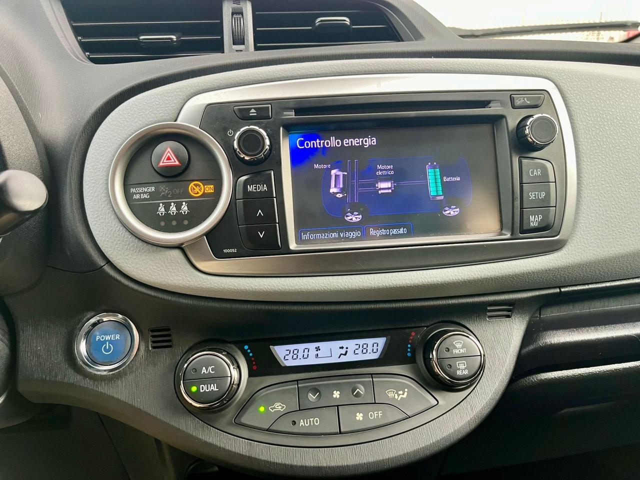 Toyota Yaris 1.5 Hybrid 2014 131.000km perfetta