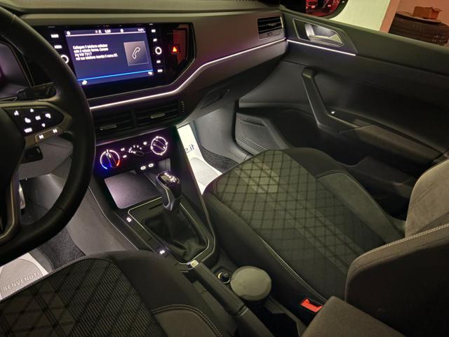 VOLKSWAGEN Taigo 1.0 TSI 110 CV DSG R-Line TETTO APR/PAN