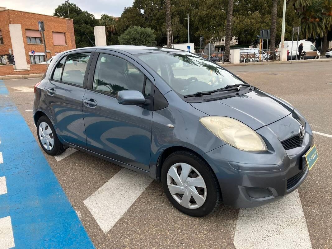 Toyota Yaris 1.4 d-4d Sol 5p m-mt