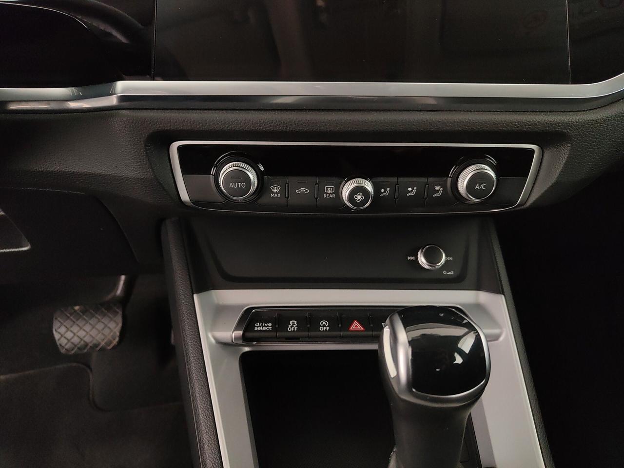 Audi Q3 SPB 35 TDI quattro S tronic Business Plus