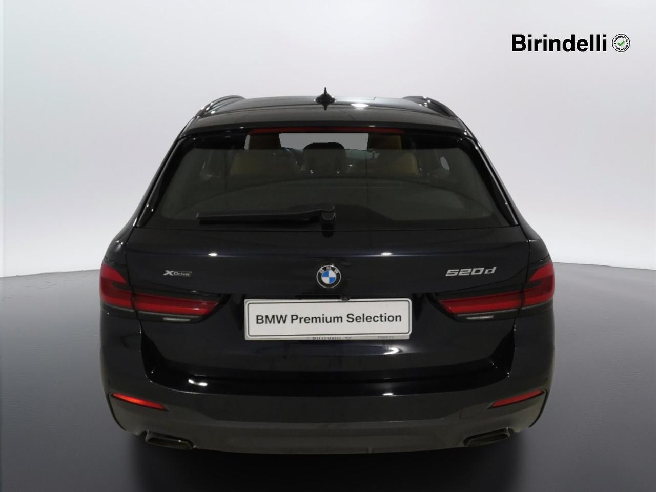 BMW Serie 5(G30/31/F90) - 520d 48V xDrive Touring Msport