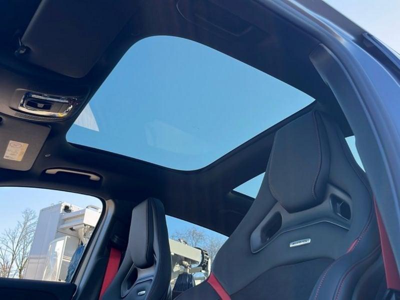 Mercedes-Benz GLA 35 AMG Line Premium