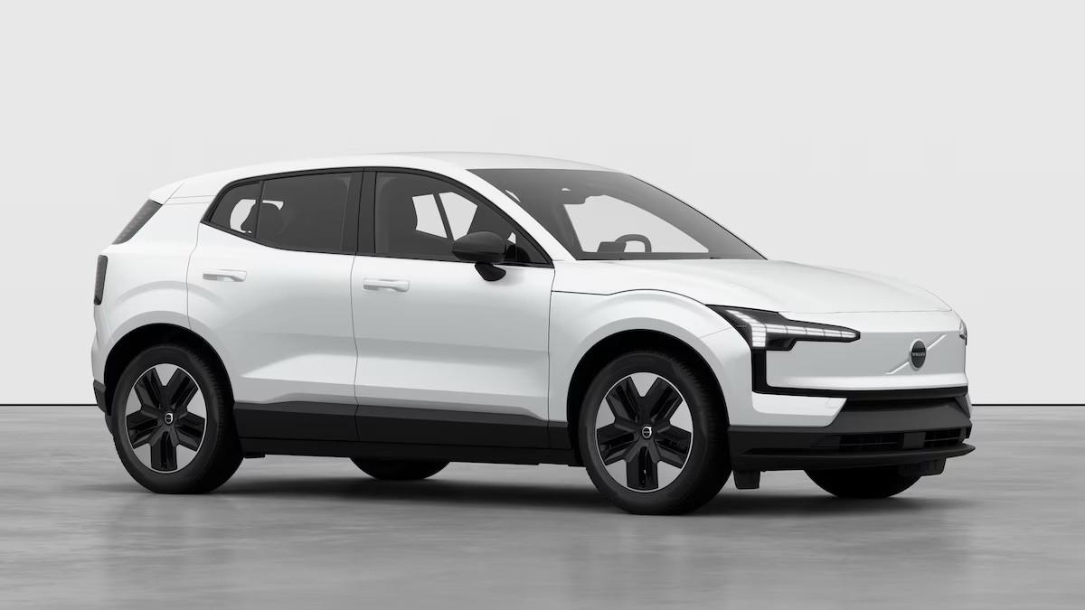 VOLVO EX30 Core P5 Long Range Electric