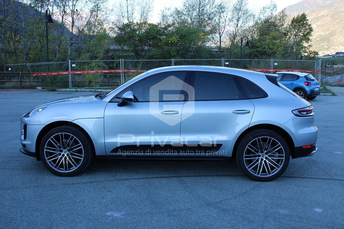 PORSCHE Macan 2.0