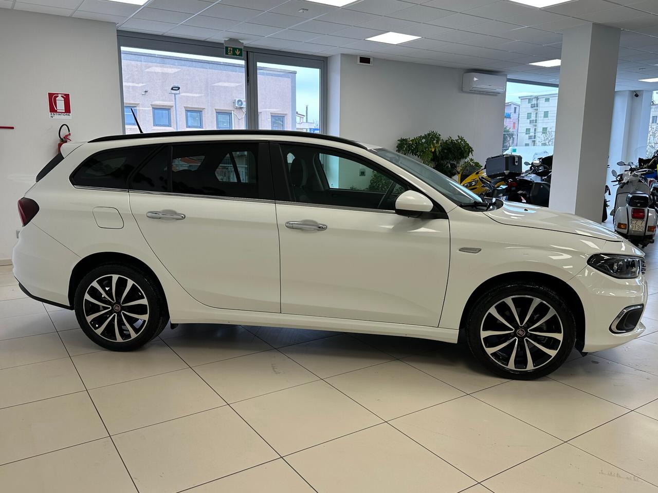 Fiat Tipo 1.6 Mjt S&S 130 CV SW Lounge - 2020