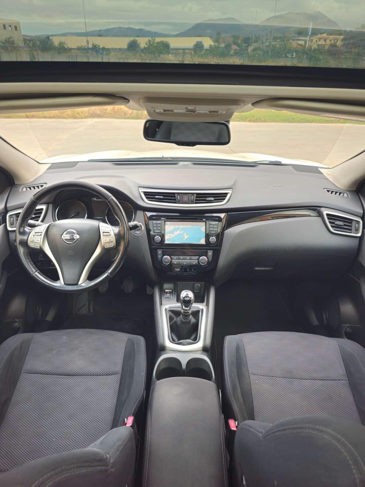 Nissan Qashqai 1.5 dCi N-Connecta