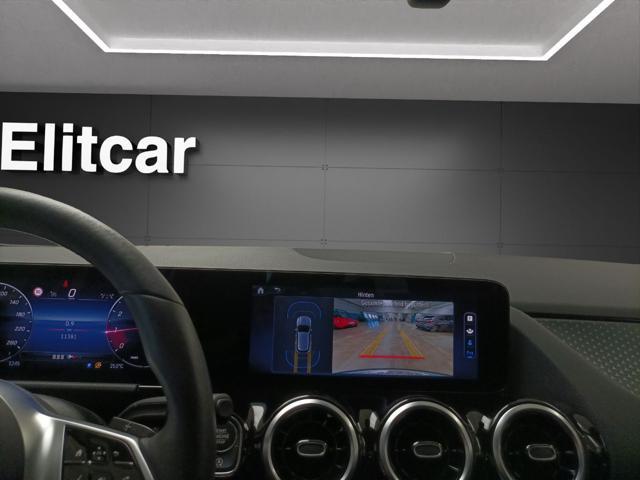 MERCEDES-BENZ GLA 180 Automatic Progressive Advanced