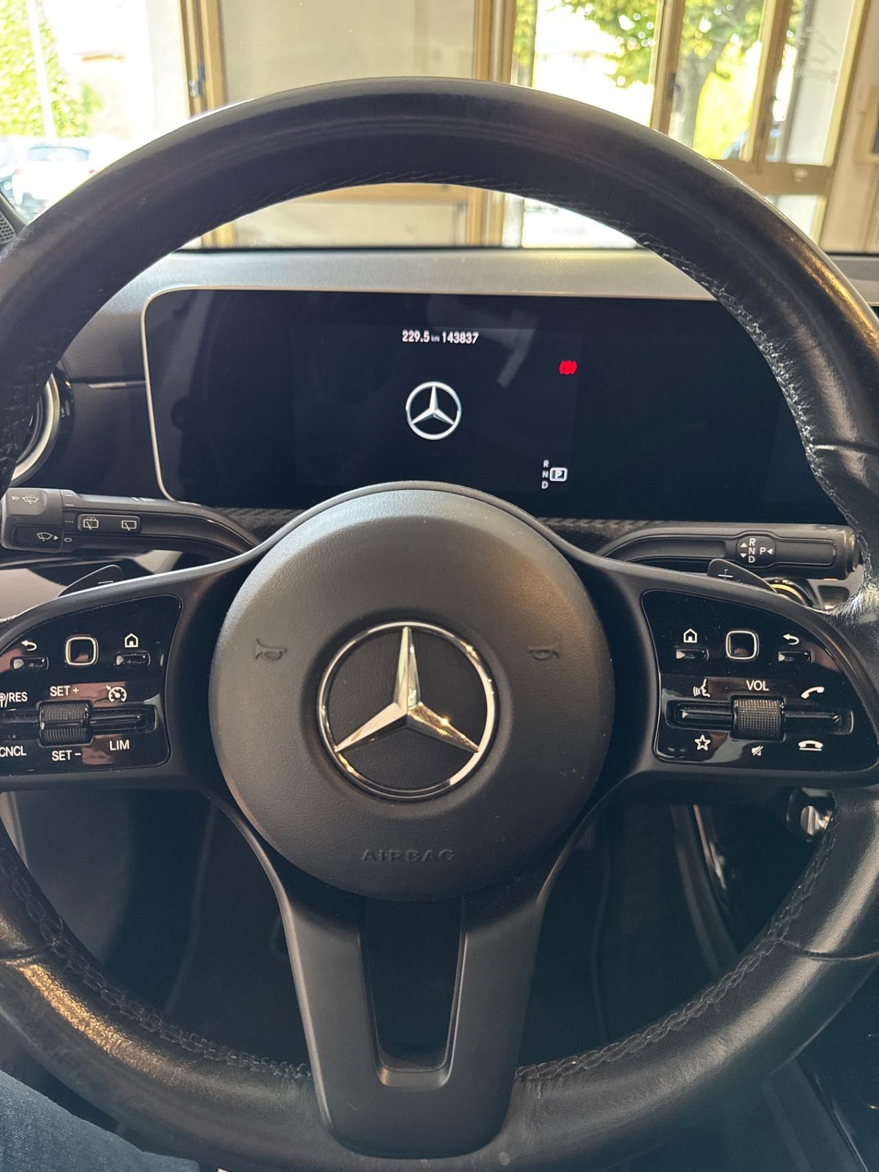 Mercedes-benz A 180 d Automatic Executive