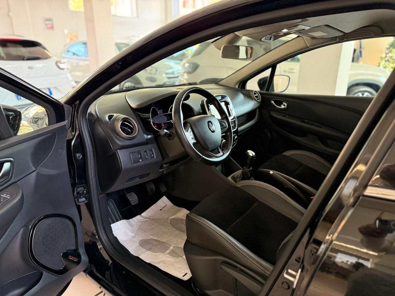 Renault Clio IV 2017 0.9 tce energy Intens 90cv