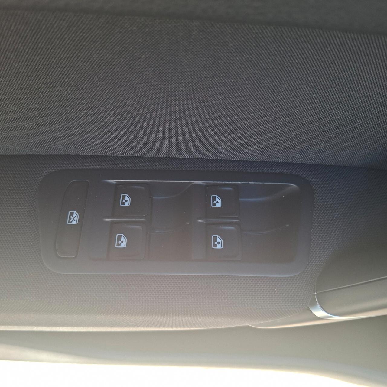 Volkswagen Golf Sportsvan 1.6 Tdi 115cv Dsg Comfortline