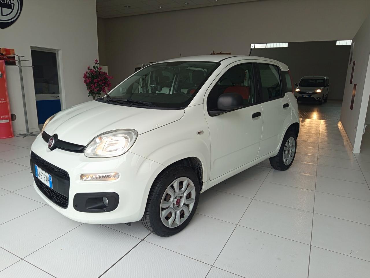 Fiat Panda 0.9 TwinAir Turbo Natural Power Lounge