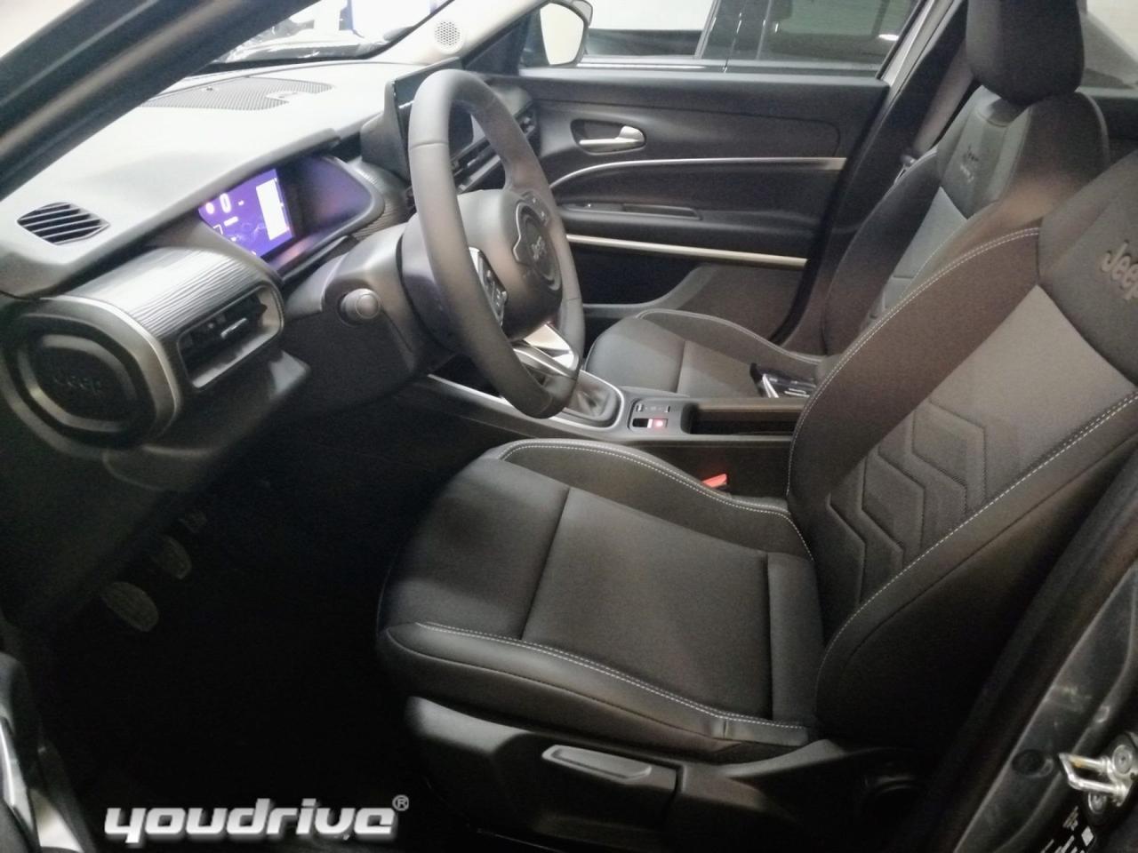 Jeep Avenger 1.2 Turbo MHEV Longitude