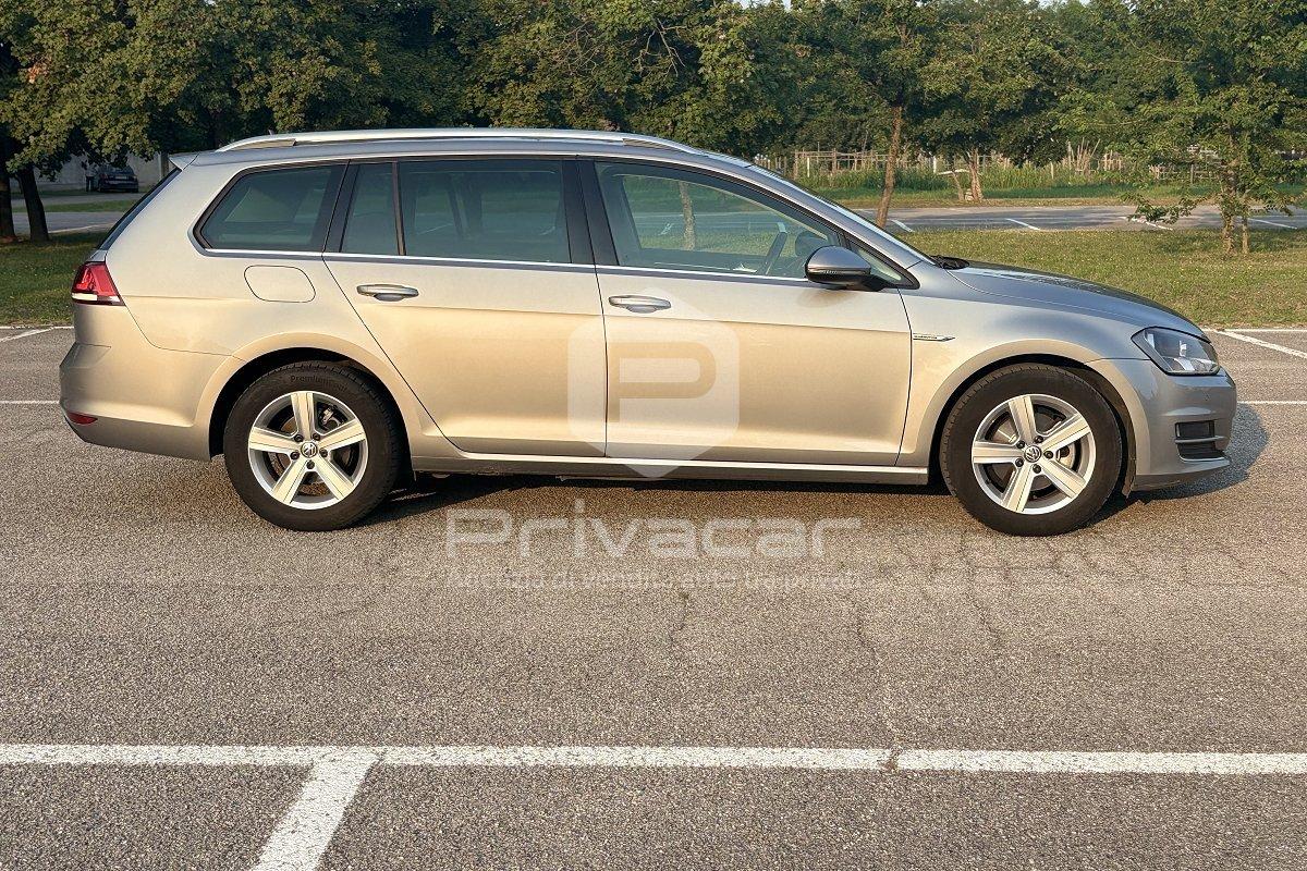 VOLKSWAGEN Golf Variant 1.4 TGI Highline BlueMotion
