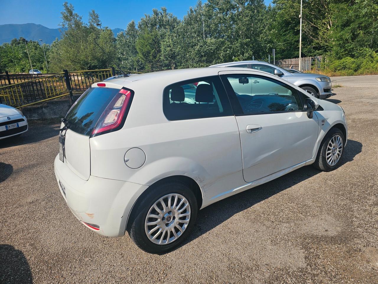 Fiat Punto 1.3 MJT II 75 CV 3 porte Lounge