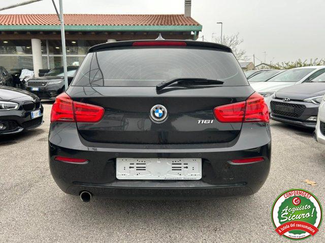 BMW 116 i 5p. Advantage