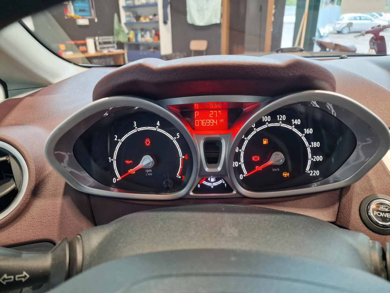 Ford Fiesta 1.4 b, AUTOMATICO GUIDABILE DA DISABILI.
