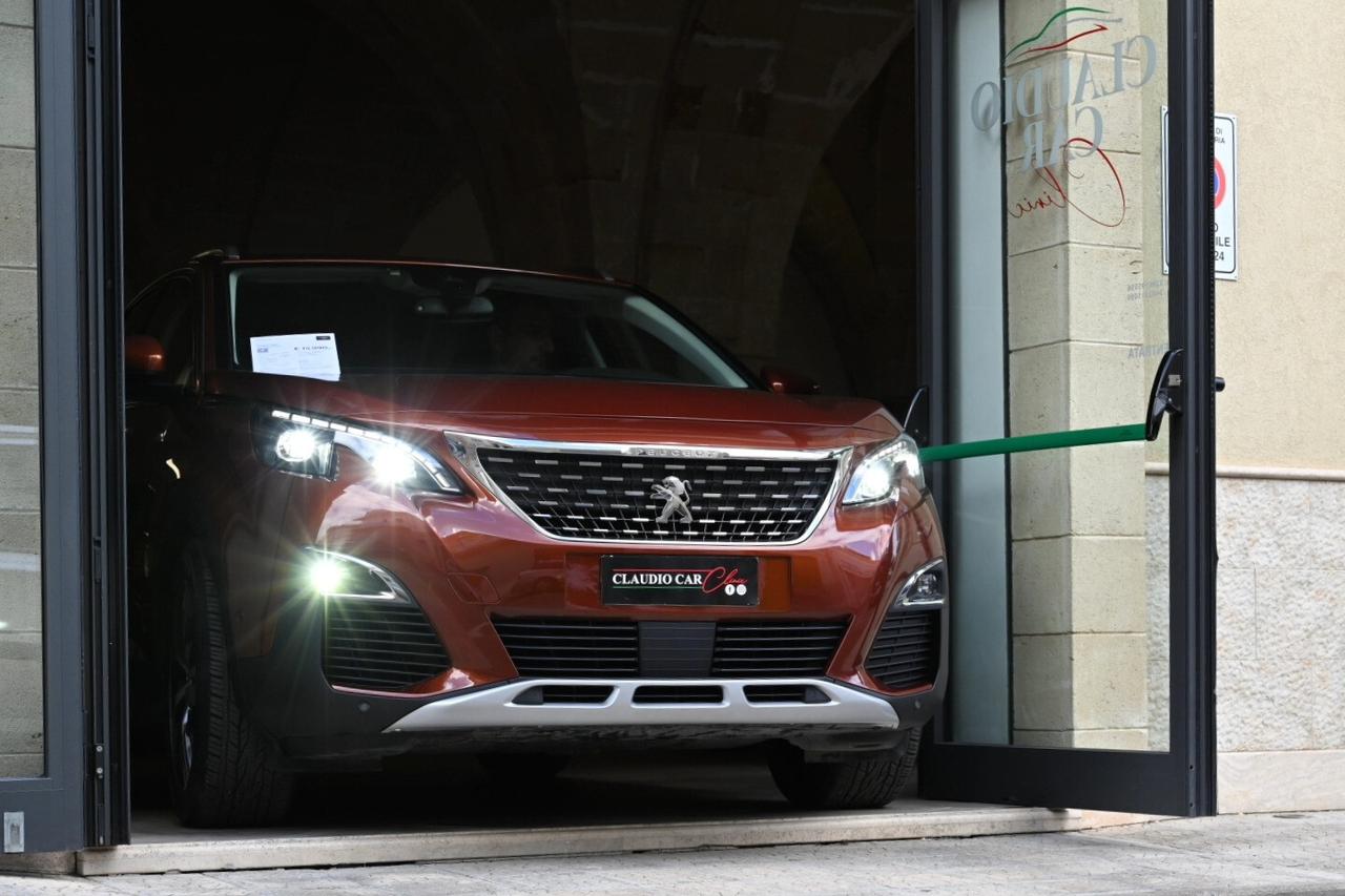 Peugeot 3008 BlueHDi 120 S&S EAT6 Allure