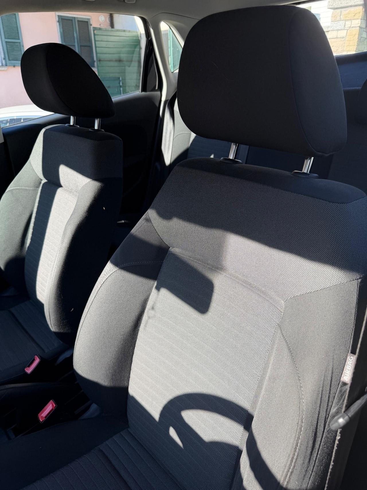 Volkswagen POLO 1.2 TDI DPF 5P NEOPAT KMCERT