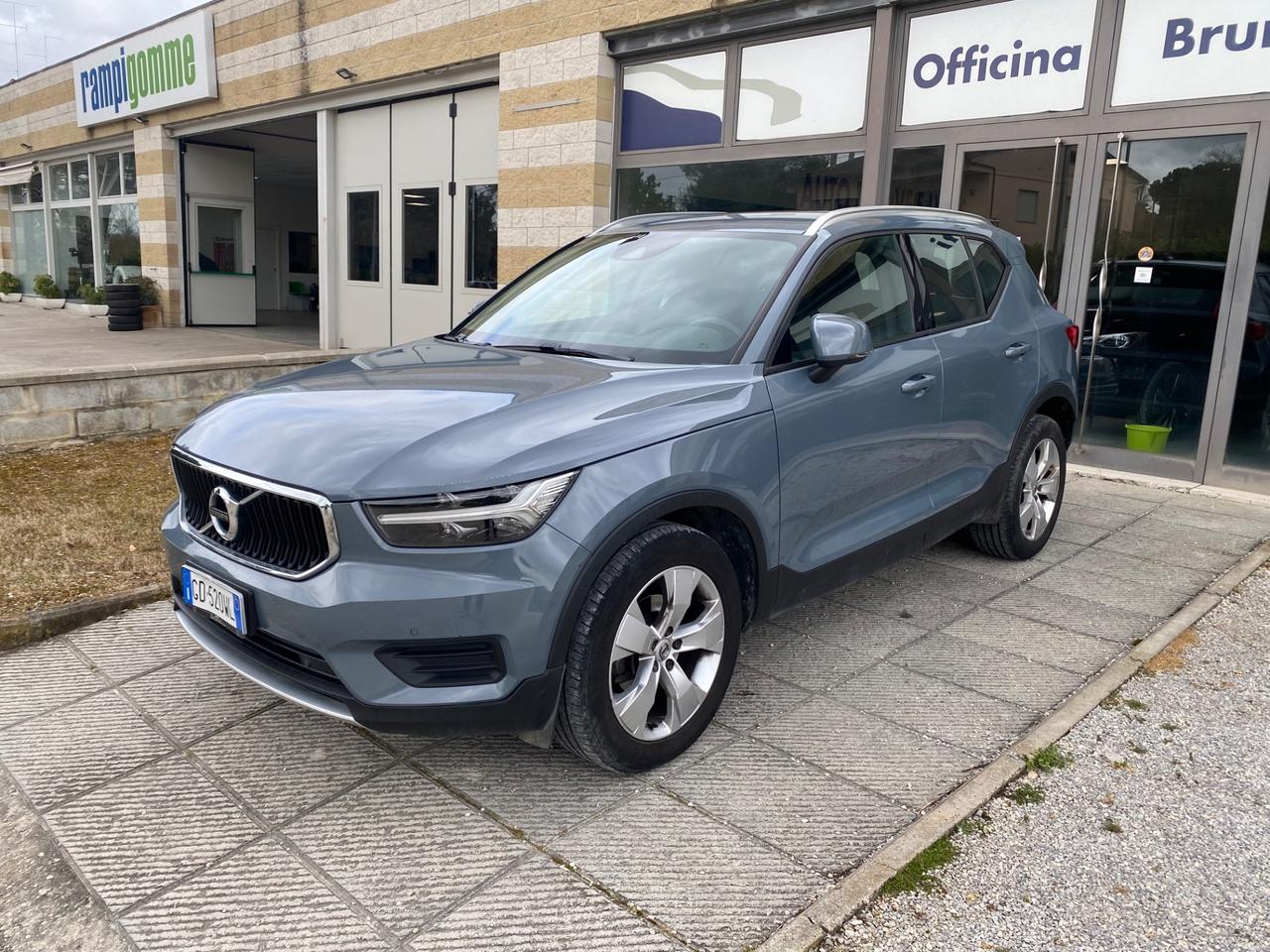 Volvo XC40 T2 Business