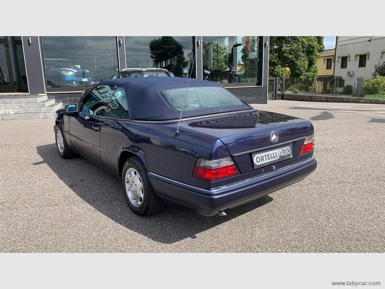 MERCEDES-BENZ E 200 Cabrio DA COLLEZIONE