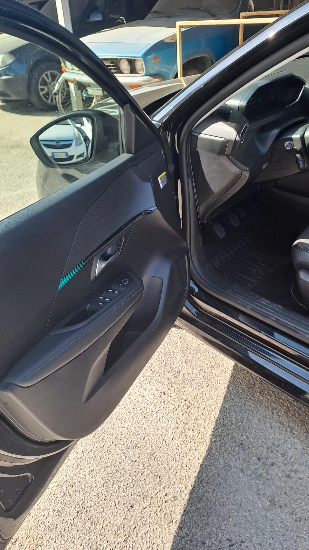 Peugeot 208 75CV PERFETTA PER NEOPATENTATI!