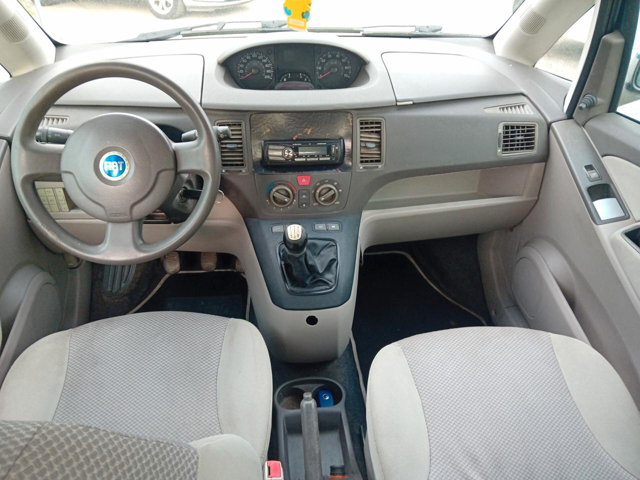 Fiat Idea 1.3 Multijet 16V Dynamic 2005